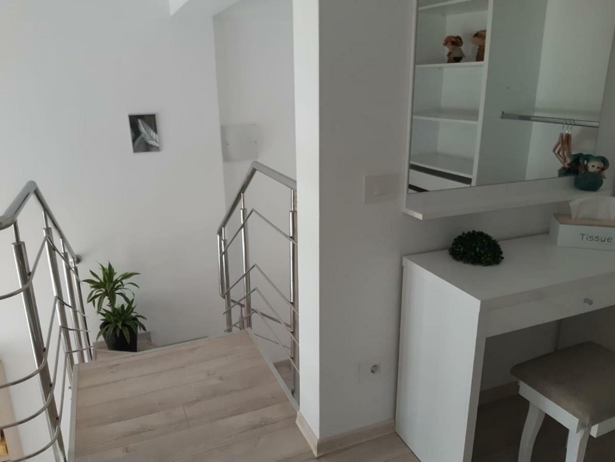拉迪亚Apartament Ana Premium公寓 外观 照片